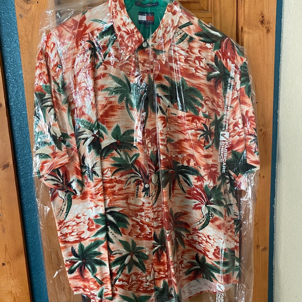 Tropical Tommy Hilfiger Short Sleeve Button Up